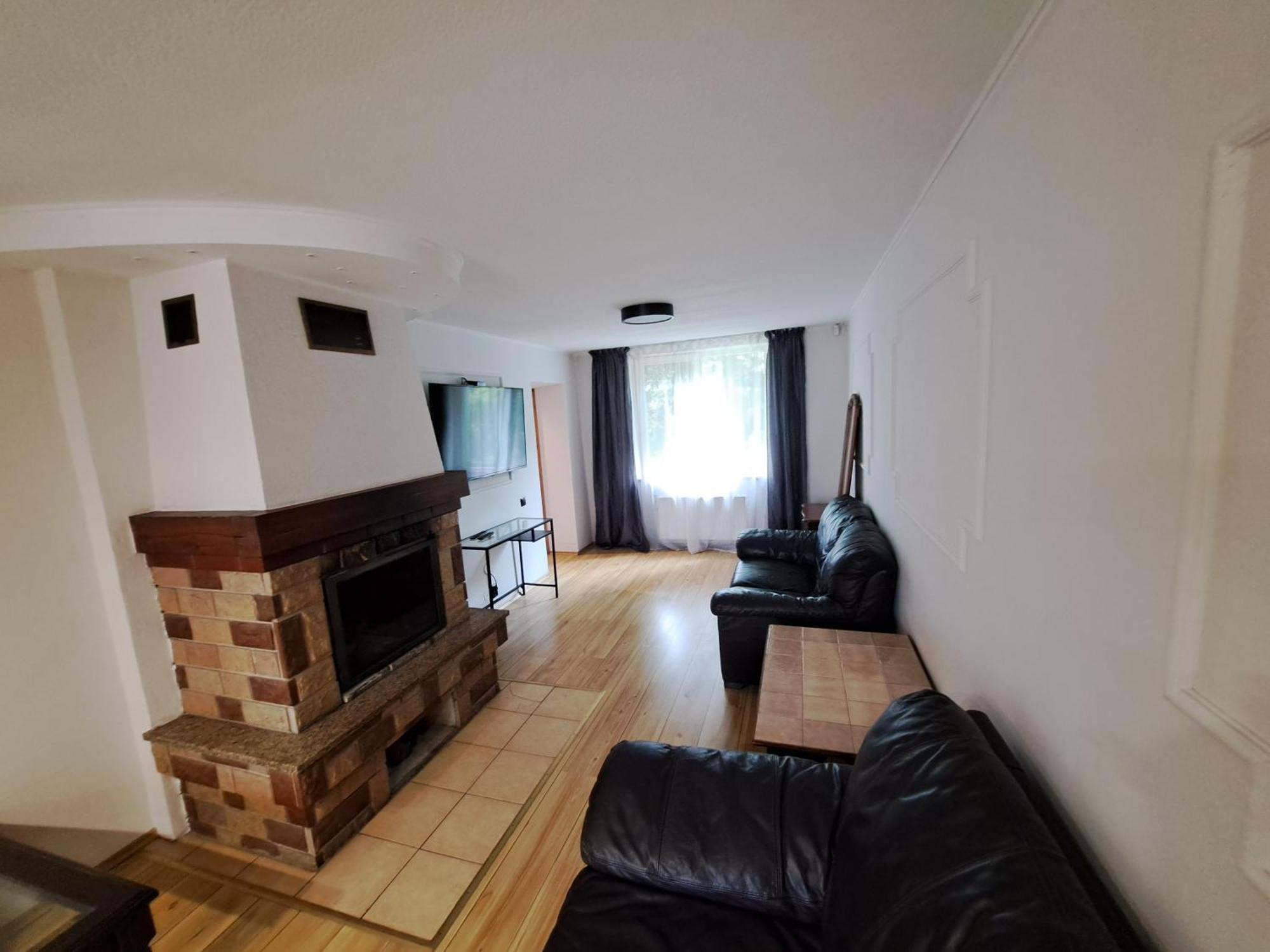 Private House 2km From Old Town