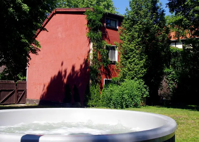 Private House 2Km From Old Town