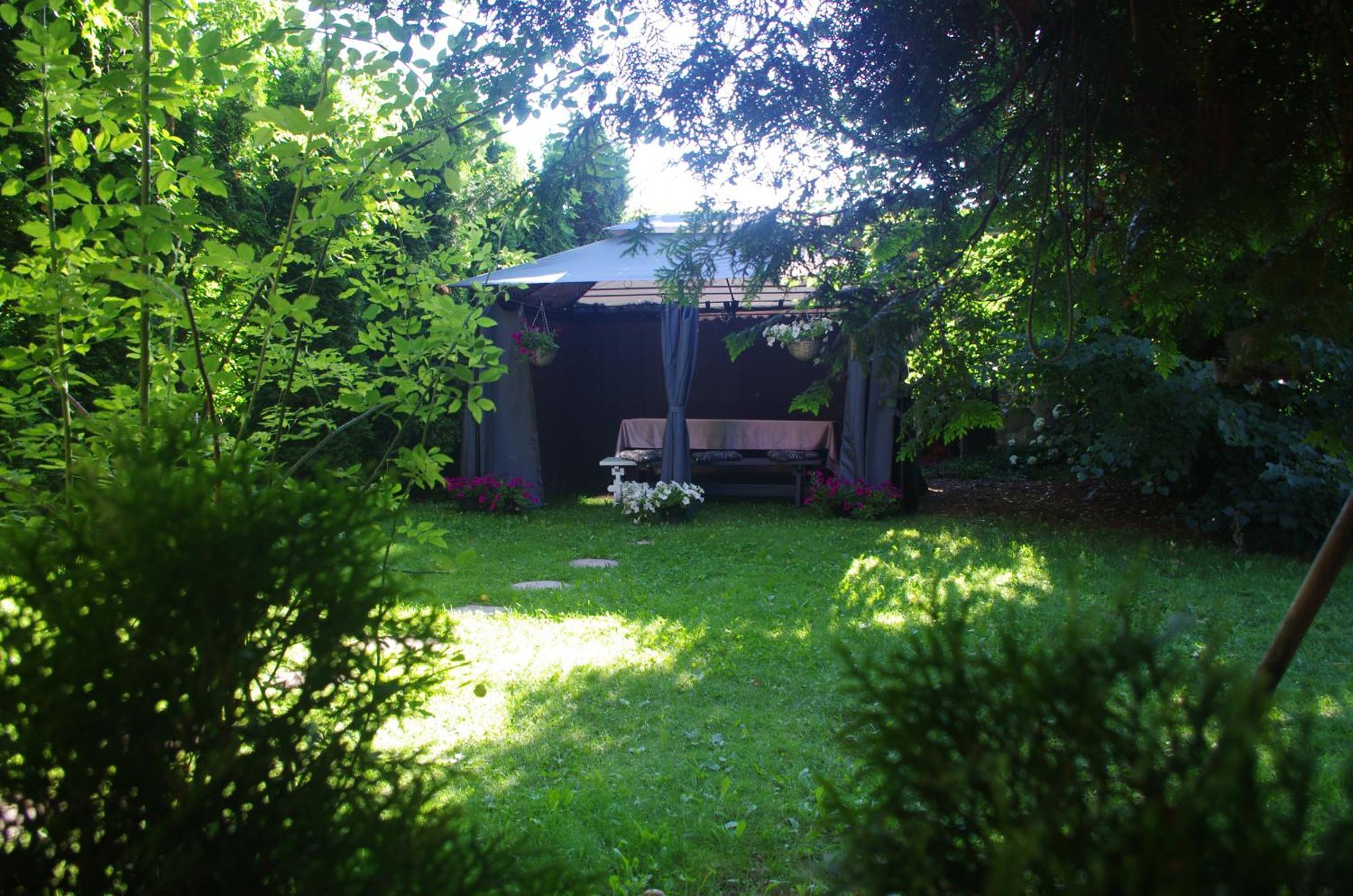 Poilsio namai Private House 2km From Old Town *